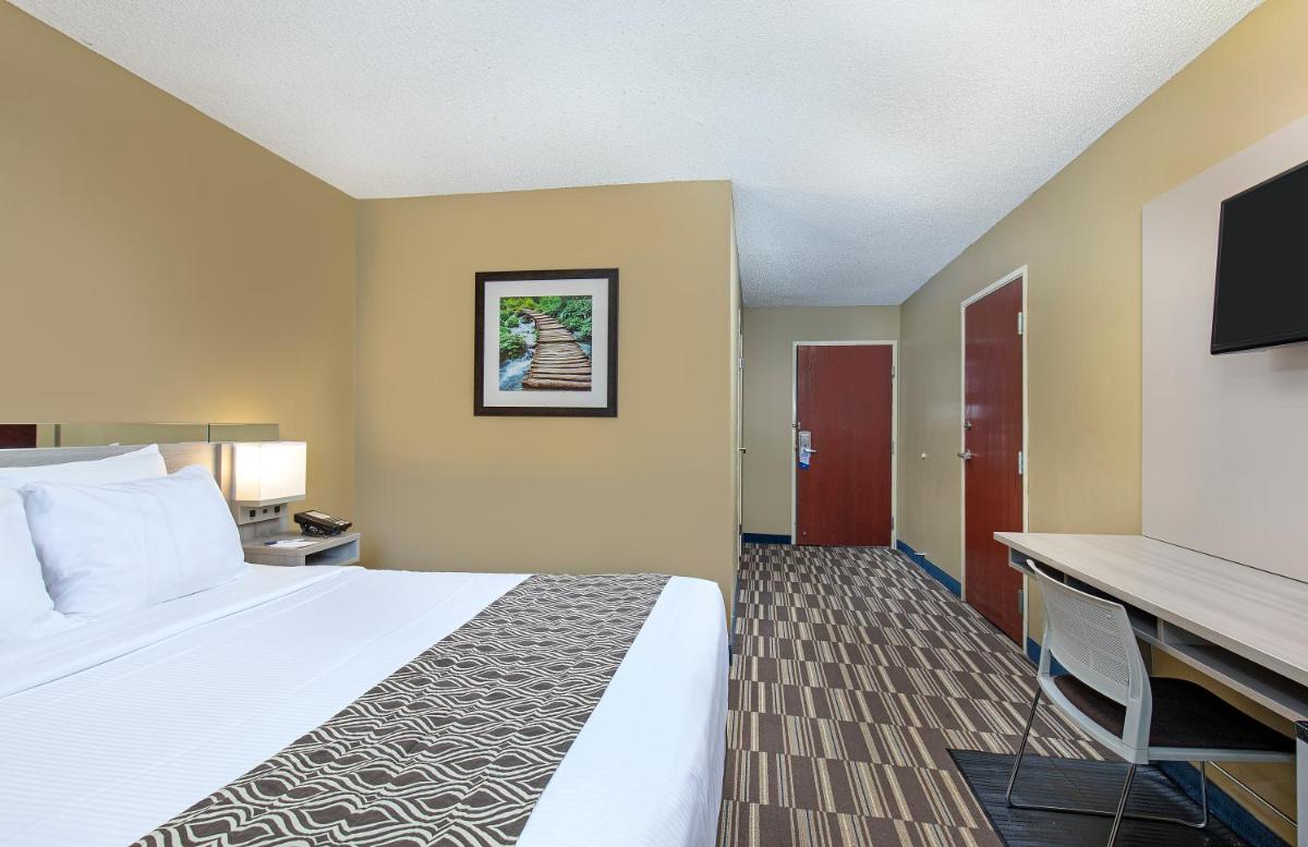 Microtel Inn & Suites by Wyndham Dry Ridge - Housity