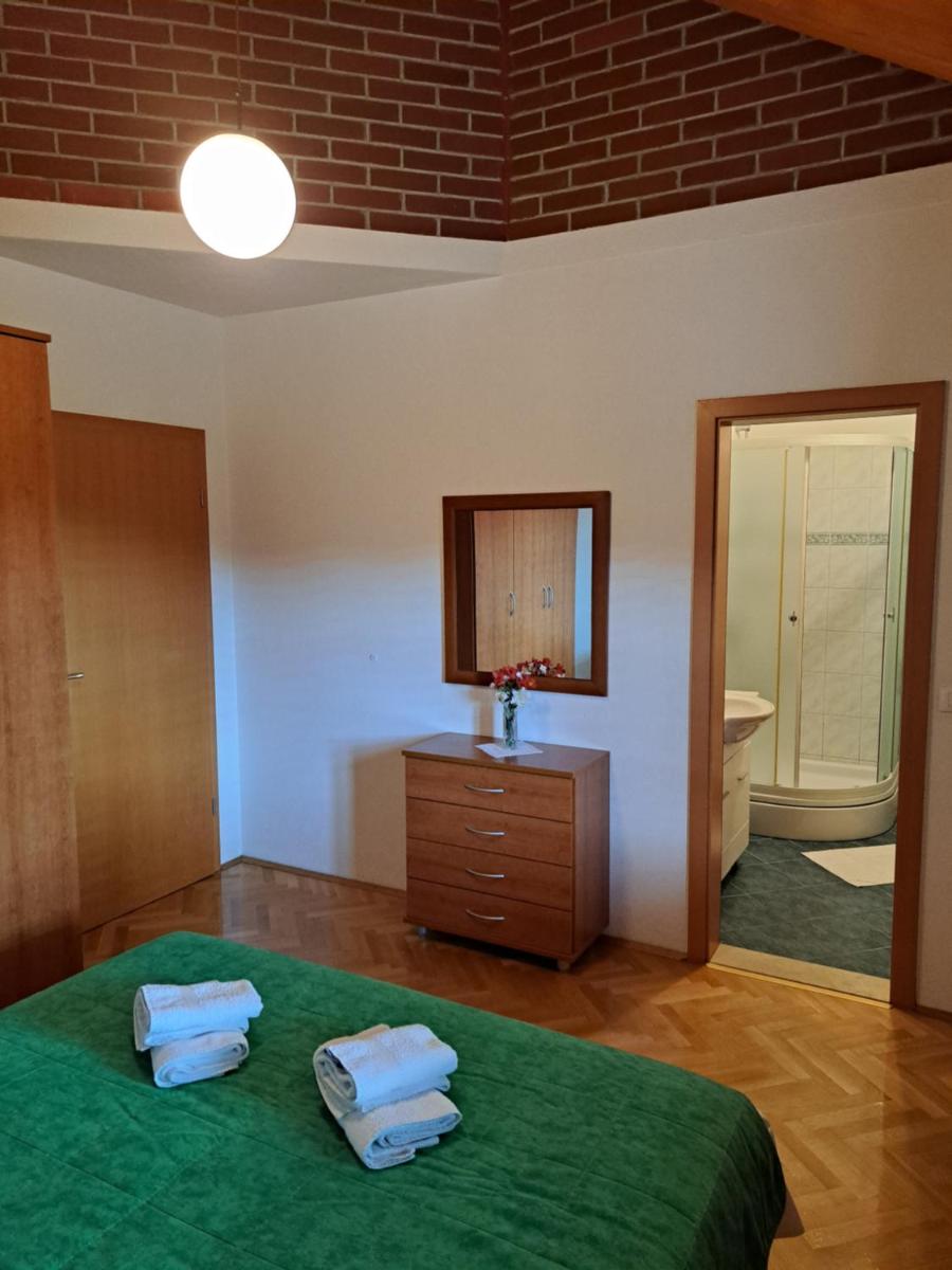 Apartment with splendid sea view - Housity