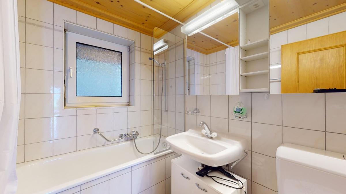 Cosy apartment surrounded by nature in Varen - Salgesch region - Housity