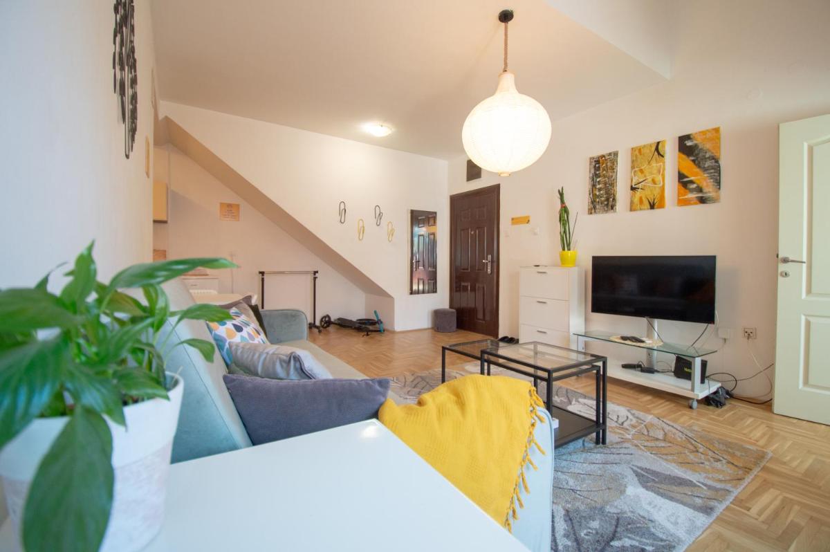Spacious 1-bedroom apartment - Housity