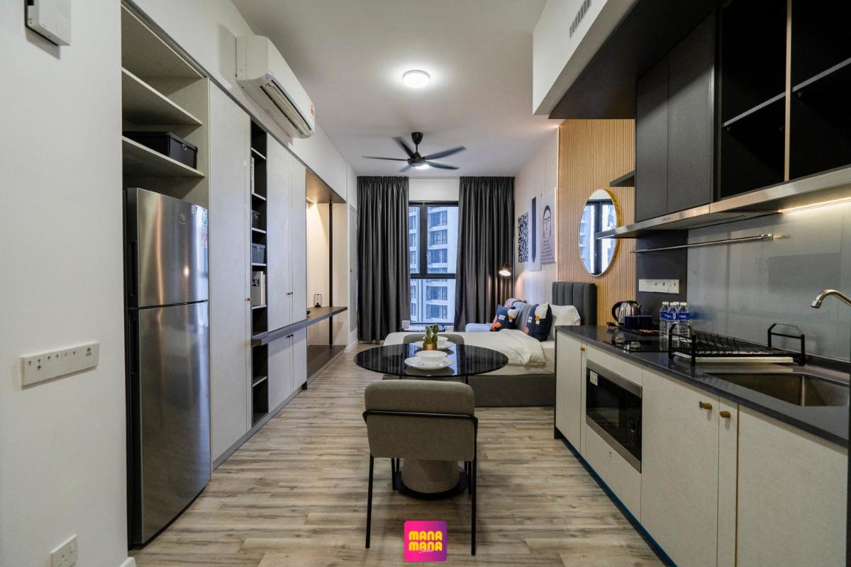 Millerz Square Suite By Mana-Mana - Housity