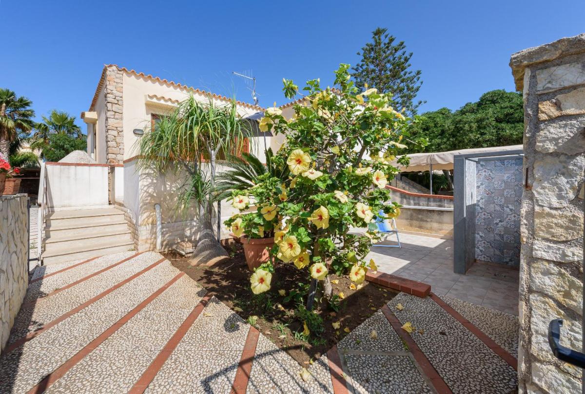 Casa Vacanza Azzurra 3 - Housity