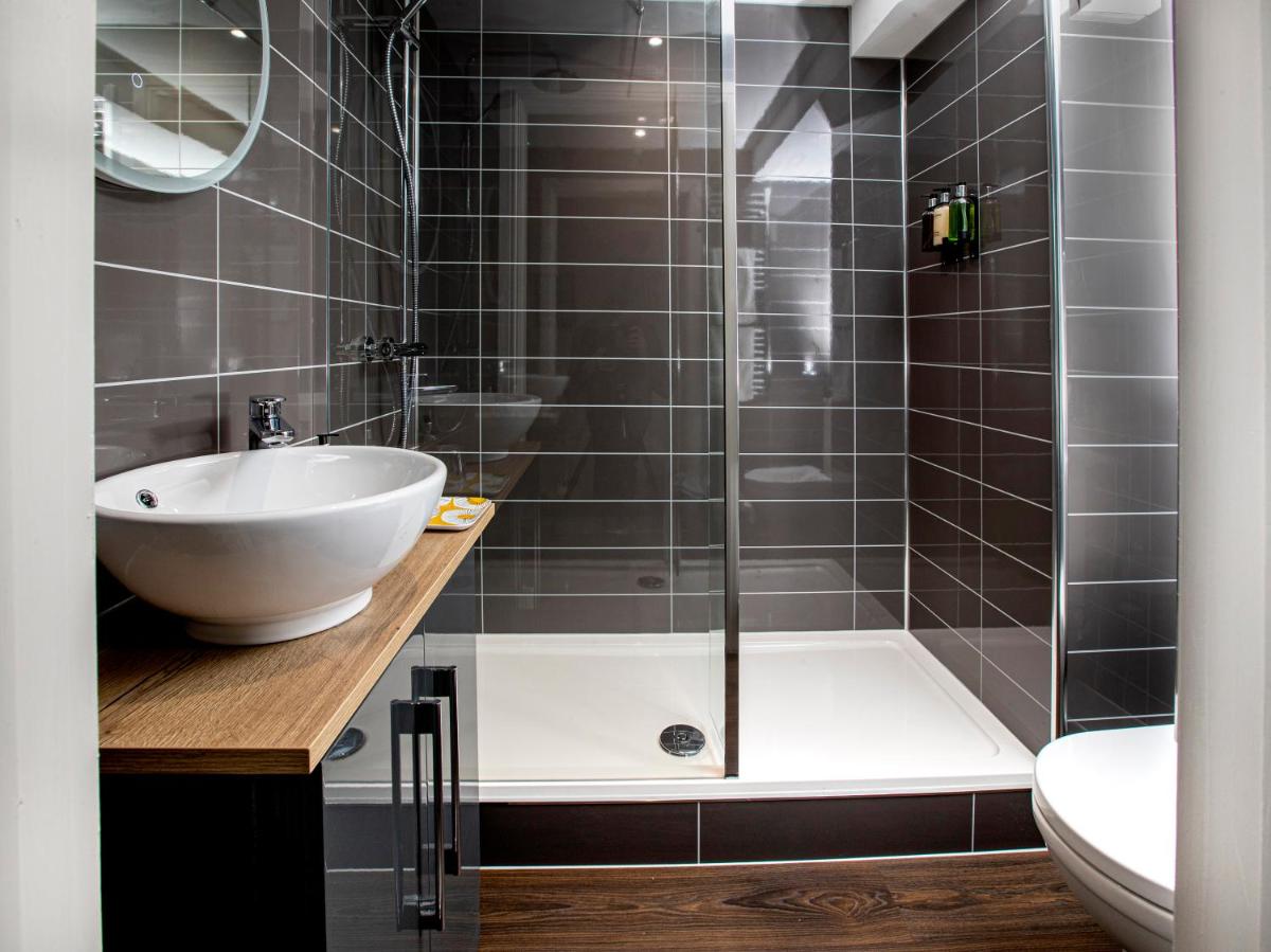 The Fleece Inn - Housity