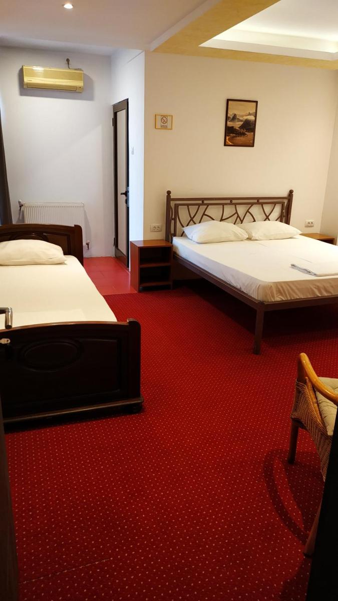 Pensiunea Escape - Housity