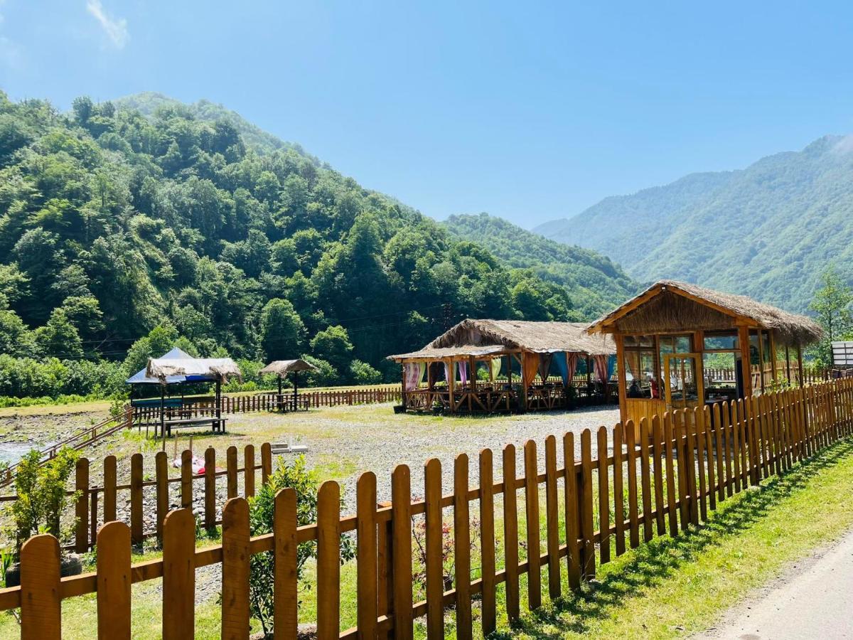 Hotel Chveneburi - Housity