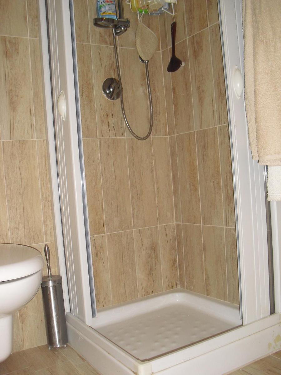Appartamento tra Lago e Mare - Housity