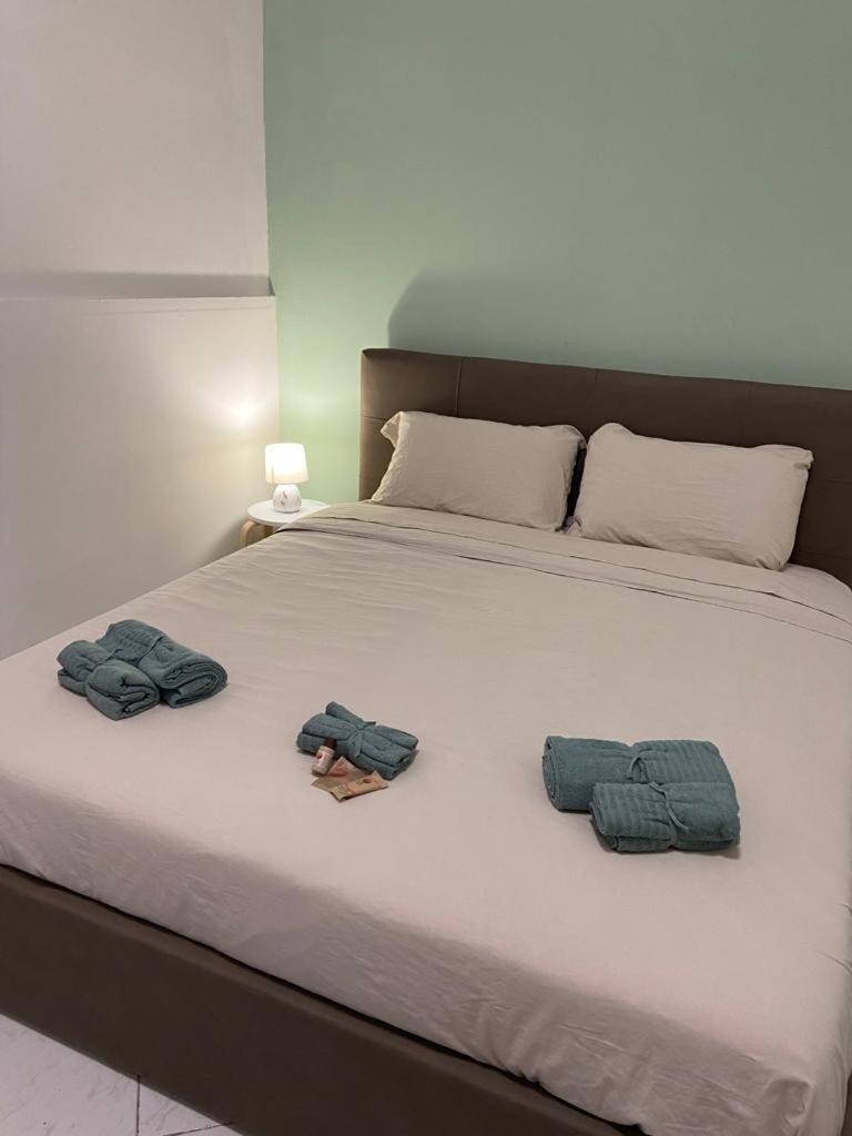 Lavica airport Catania B&b - Housity