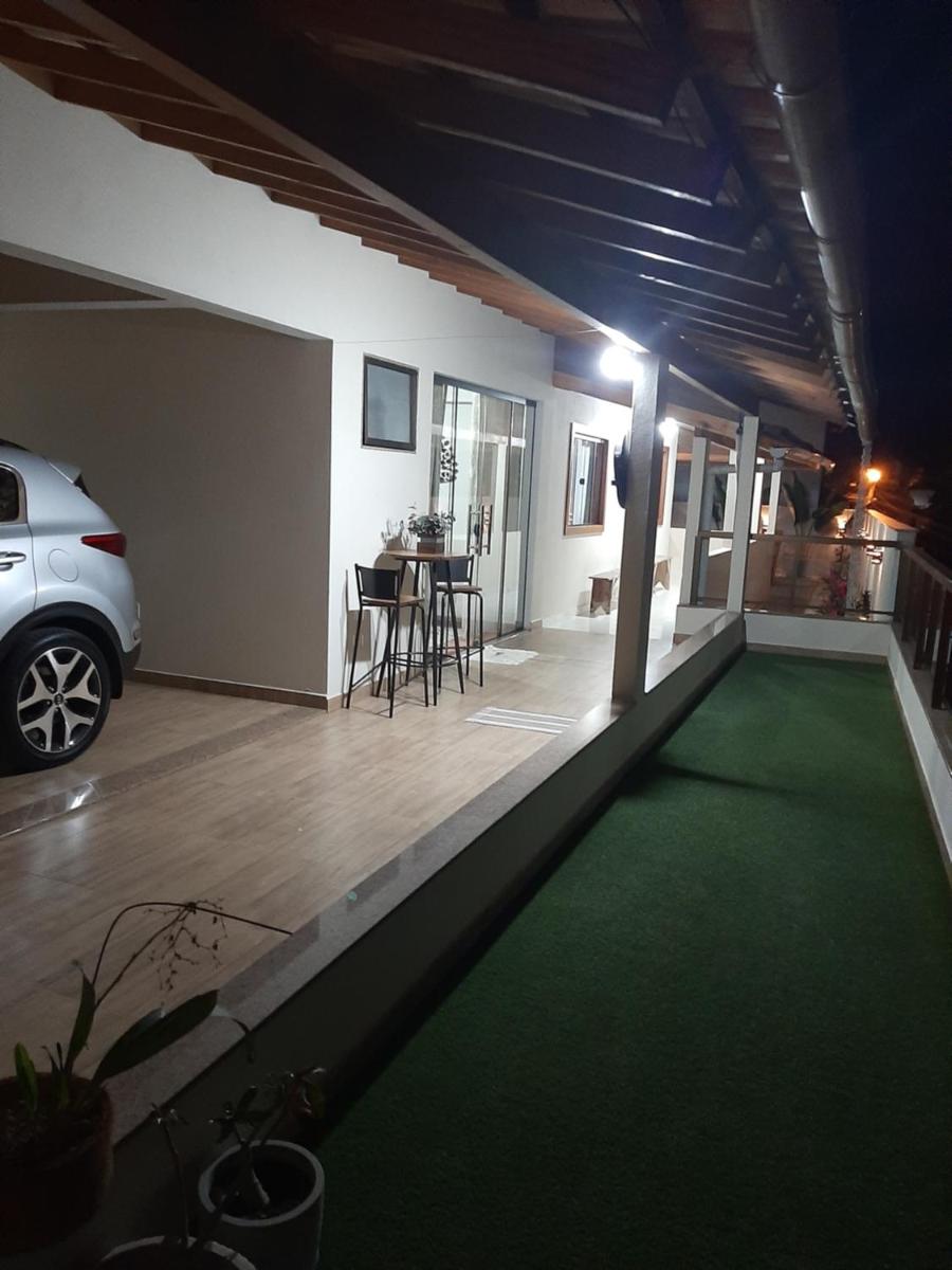 Casa Schmidt Centro Pedra Azul - Housity