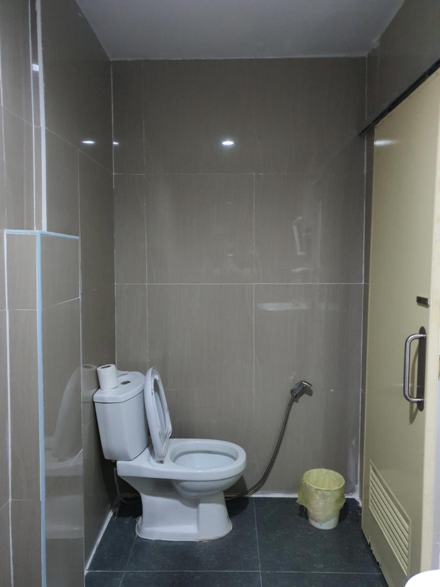 Ratchada Guesthouse - Housity