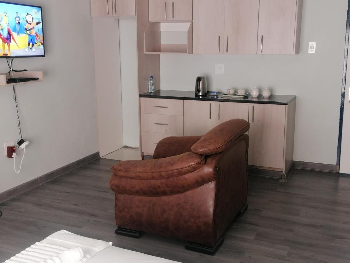 Shoeshoe Villa - Housity