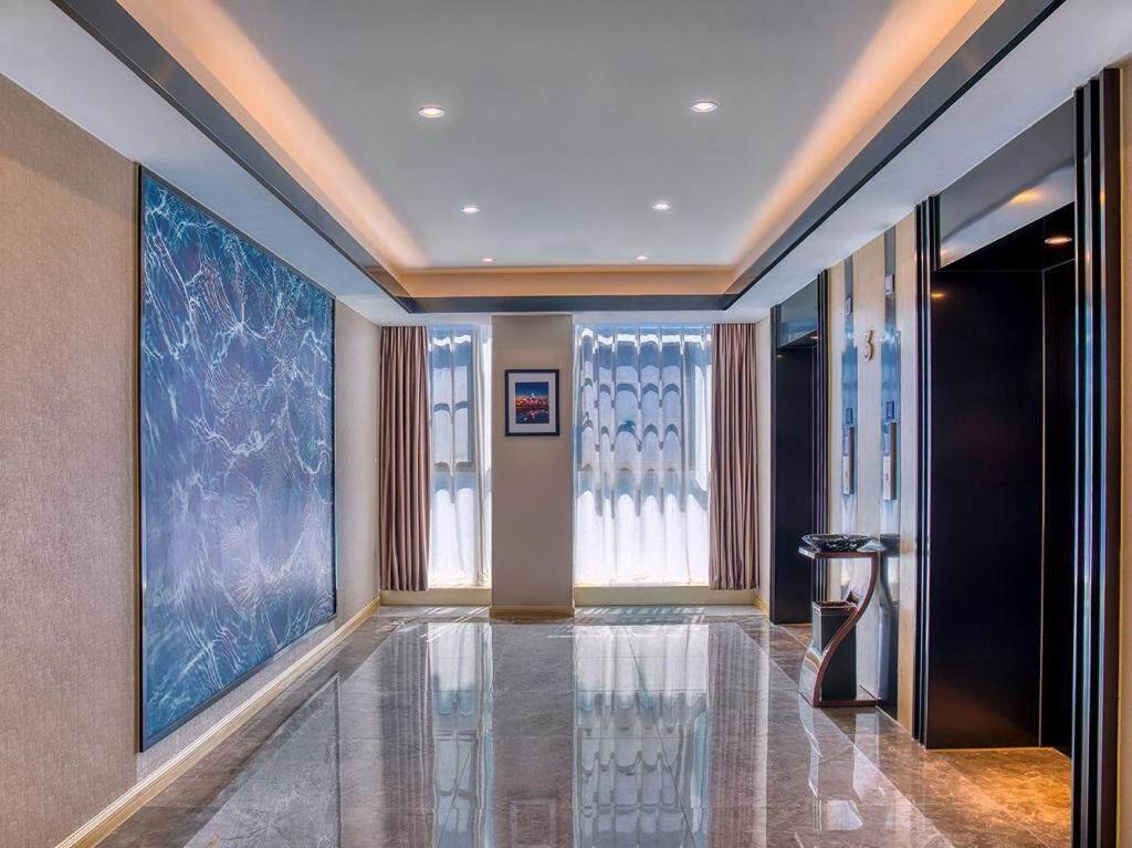 Kyriad Marvelous Hotel Shanghai International Tourist Resort Pudong Airport - Housity