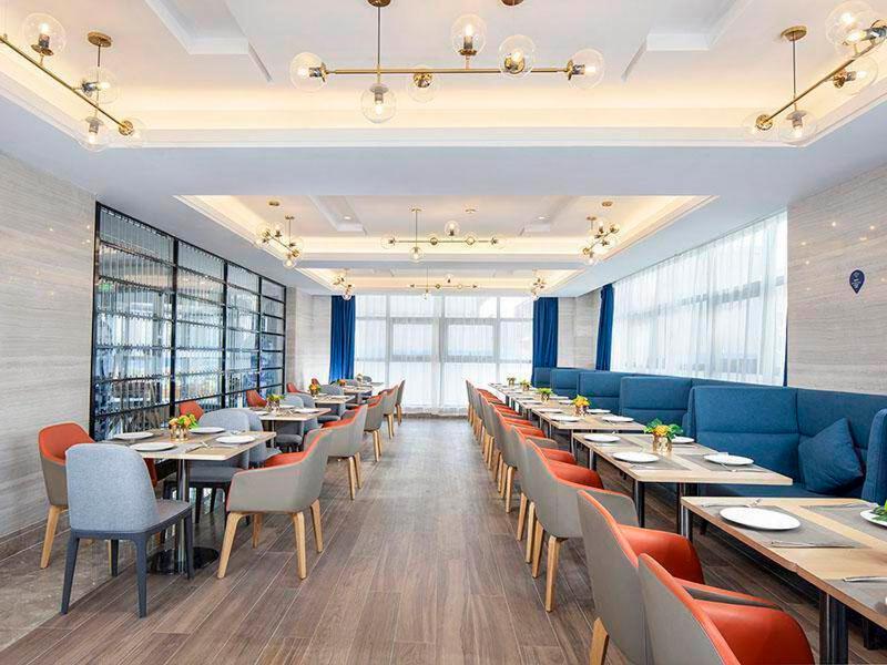 Kyriad Hotel Luoyang Longmen Railway Station - Hizvo