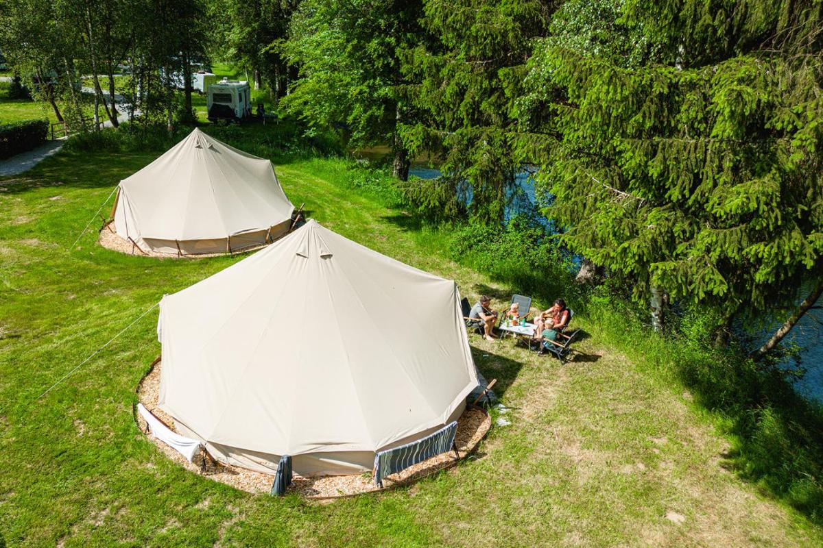 Tipi tent in het historische Rijnland-Palts - Housity