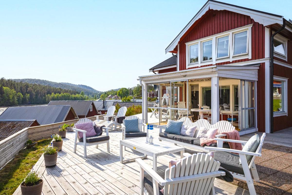 High Coast villa by the sea, Härnösand - Housity