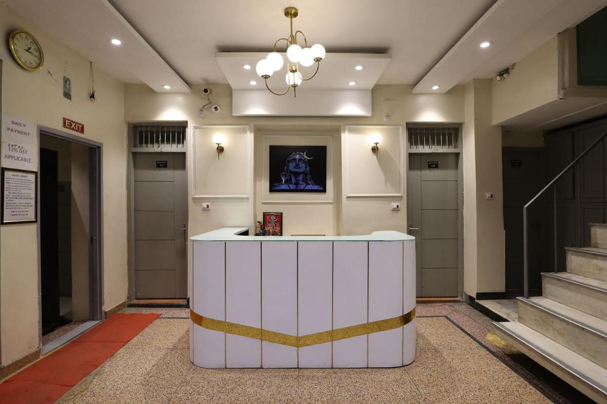 Amrit Hotel - Housity