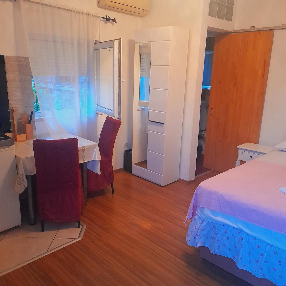 Delux Apartments Vele - Housity
