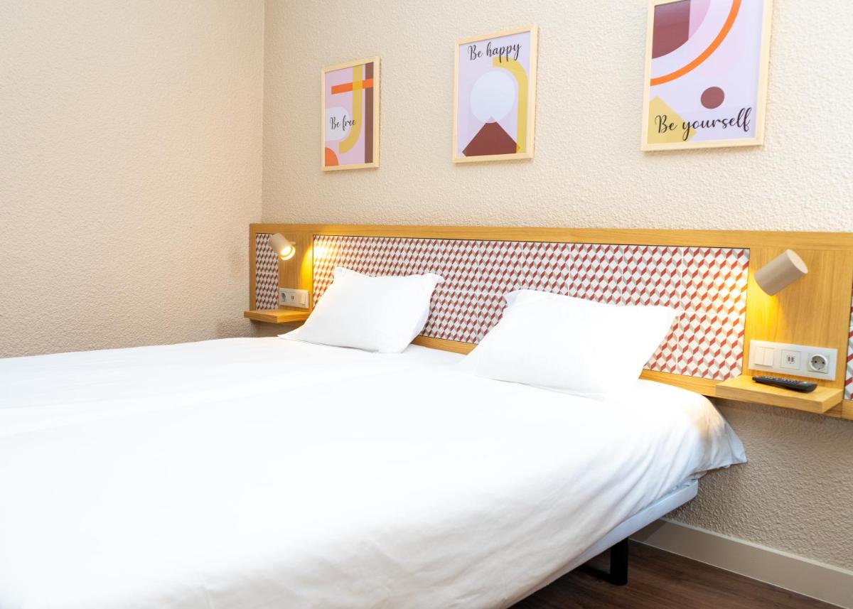 Flag Hotel Lisboa Oeiras - Housity