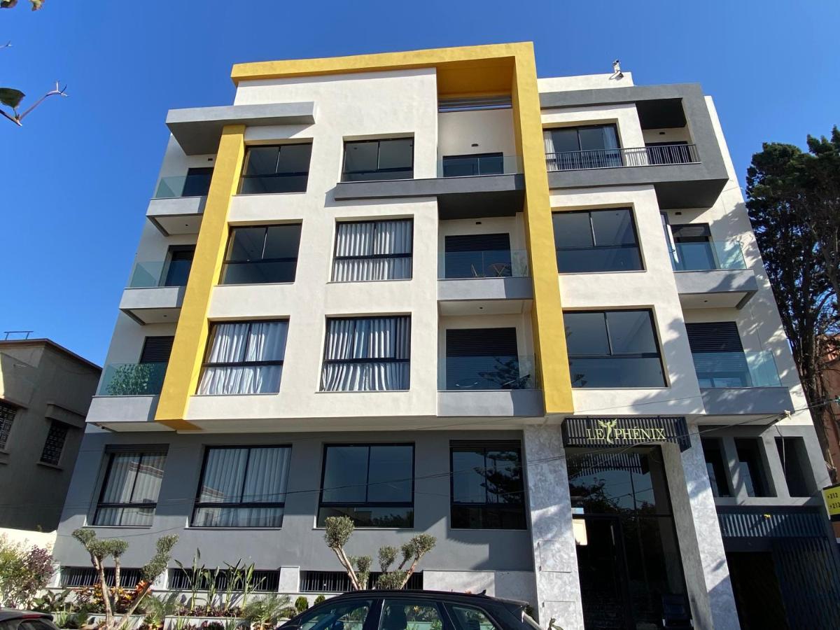 Suitetrails - NEW modern 1 BR, 1min fr tramway