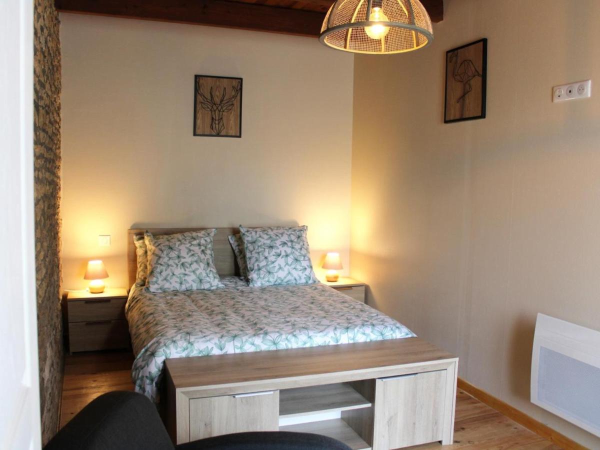 Gîte charentais avec piscine privative, jardin clos et wifi - FR-1-653-214 - Housity