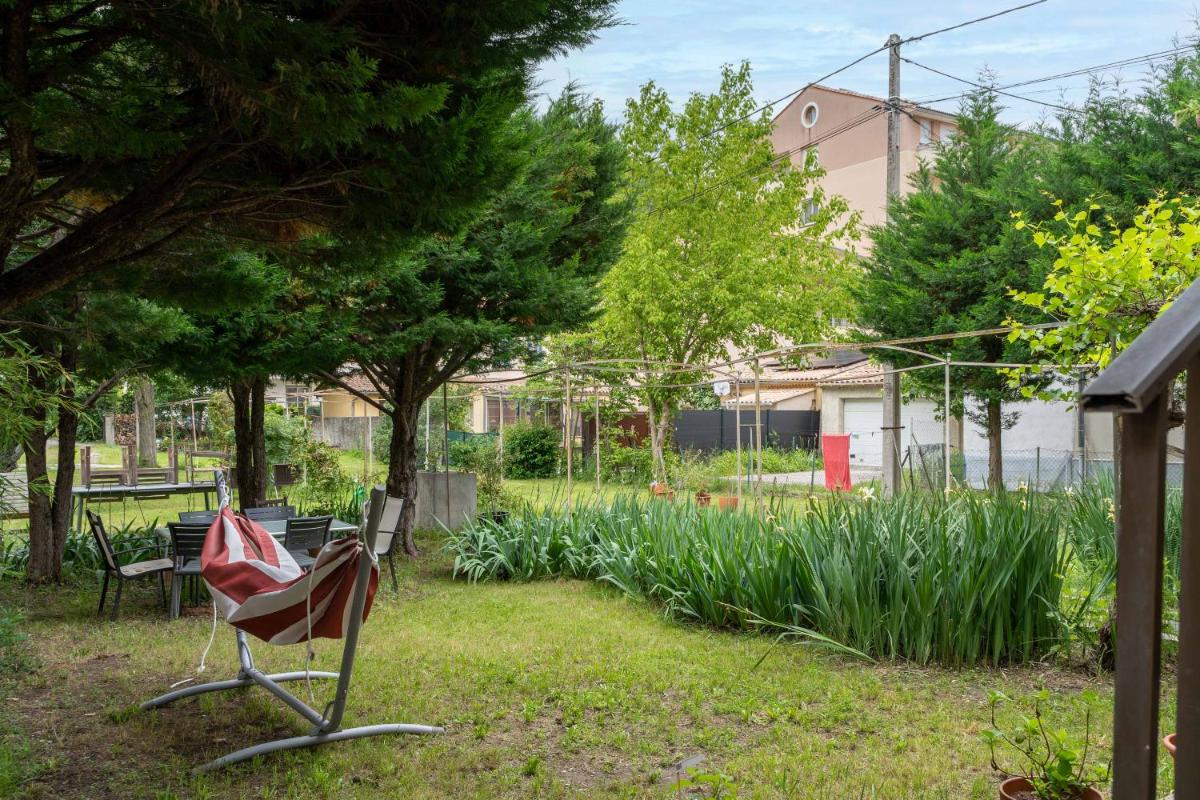Alexandra Apartments - Housity