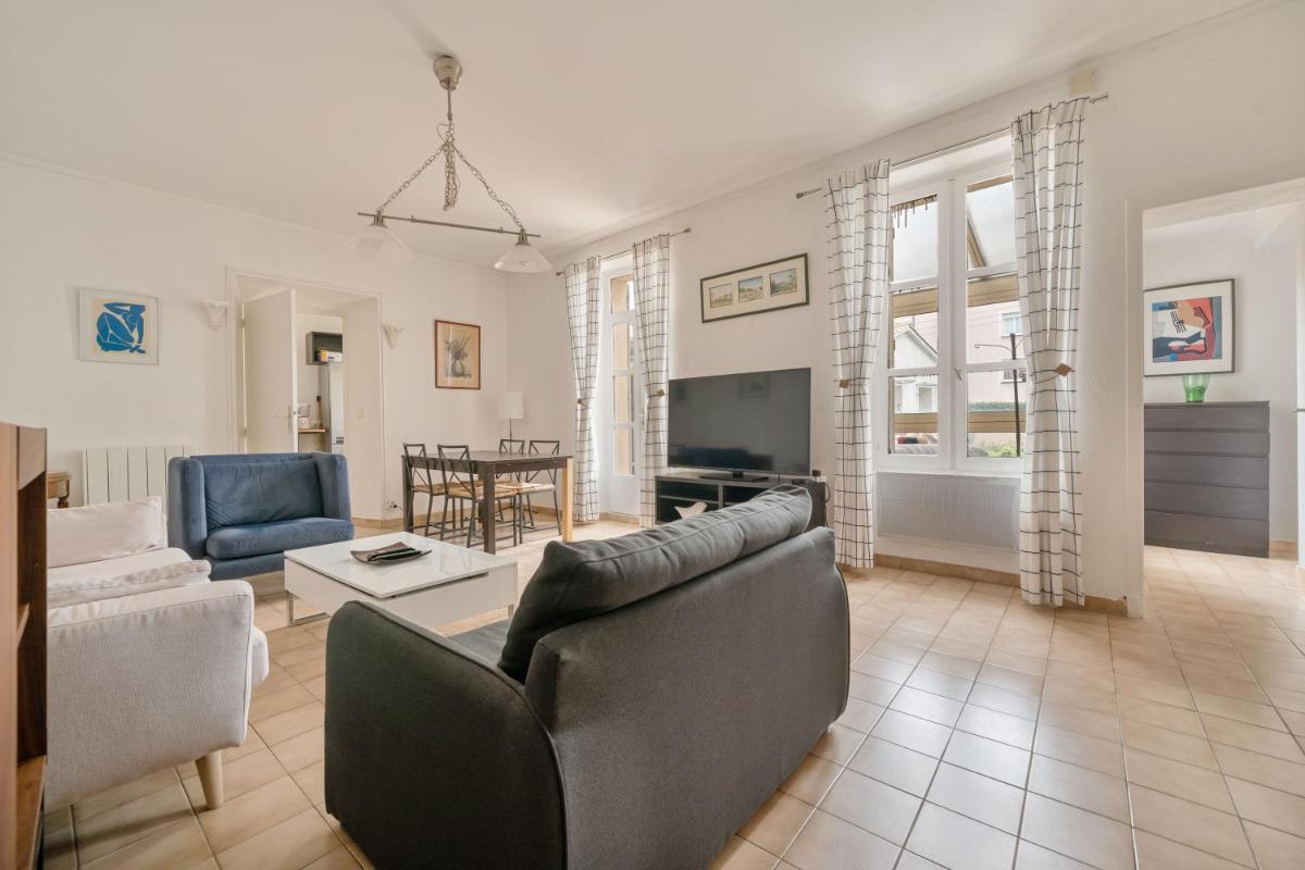 Alexandra Apartments - Housity