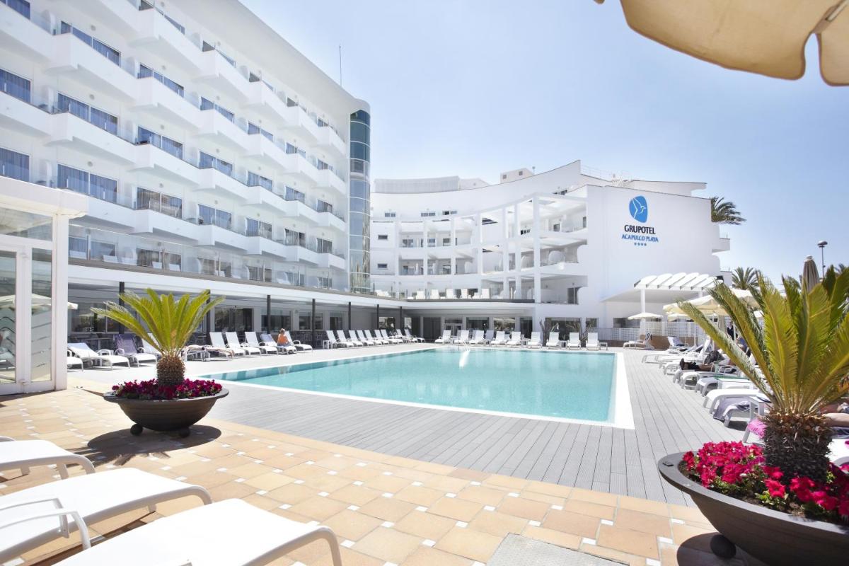 Piscina en o cerca de Grupotel Acapulco Playa - Adults Only