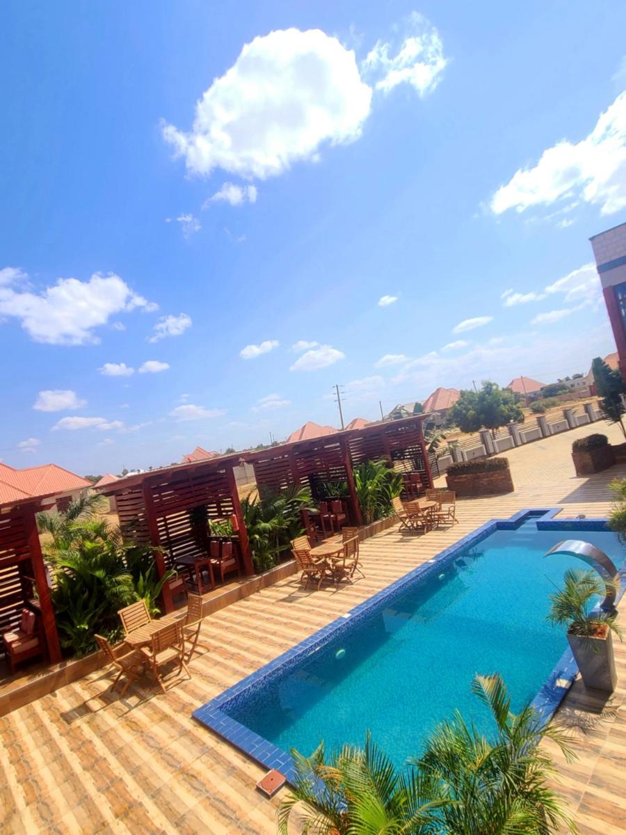 HOTEL ESPERANZA - Housity