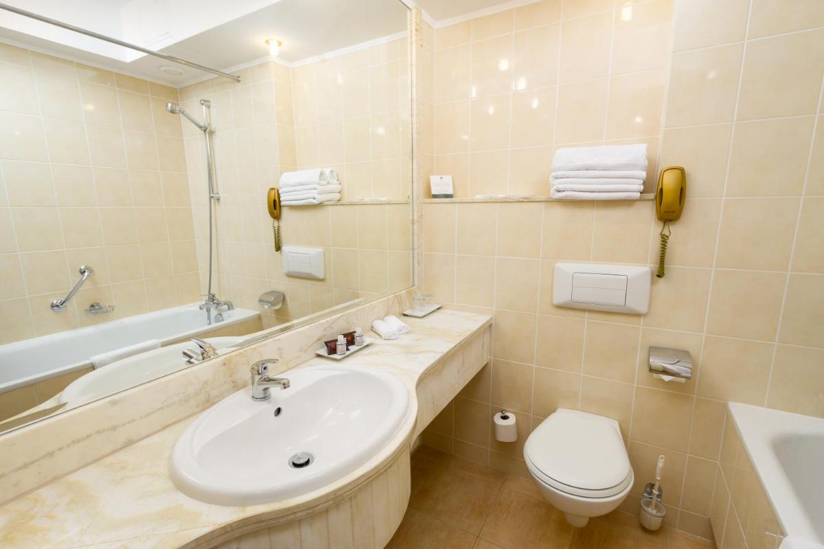 Hotel Mazurkas - Housity