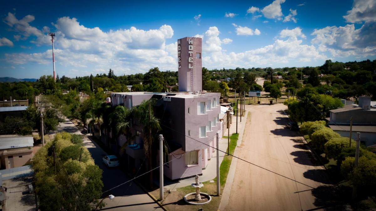 Hotel Bialet Massé - Housity