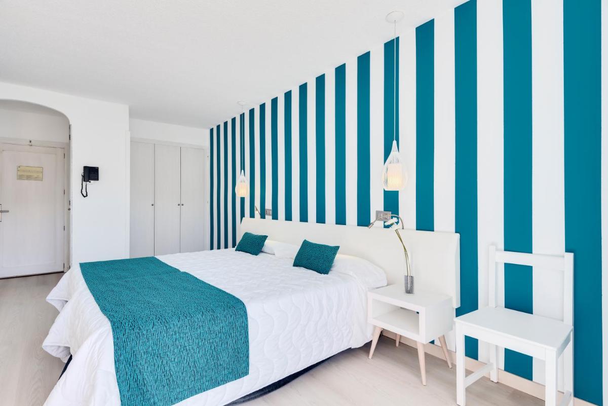 Cama o camas de una habitación en Alcudia Garden Aparthotel