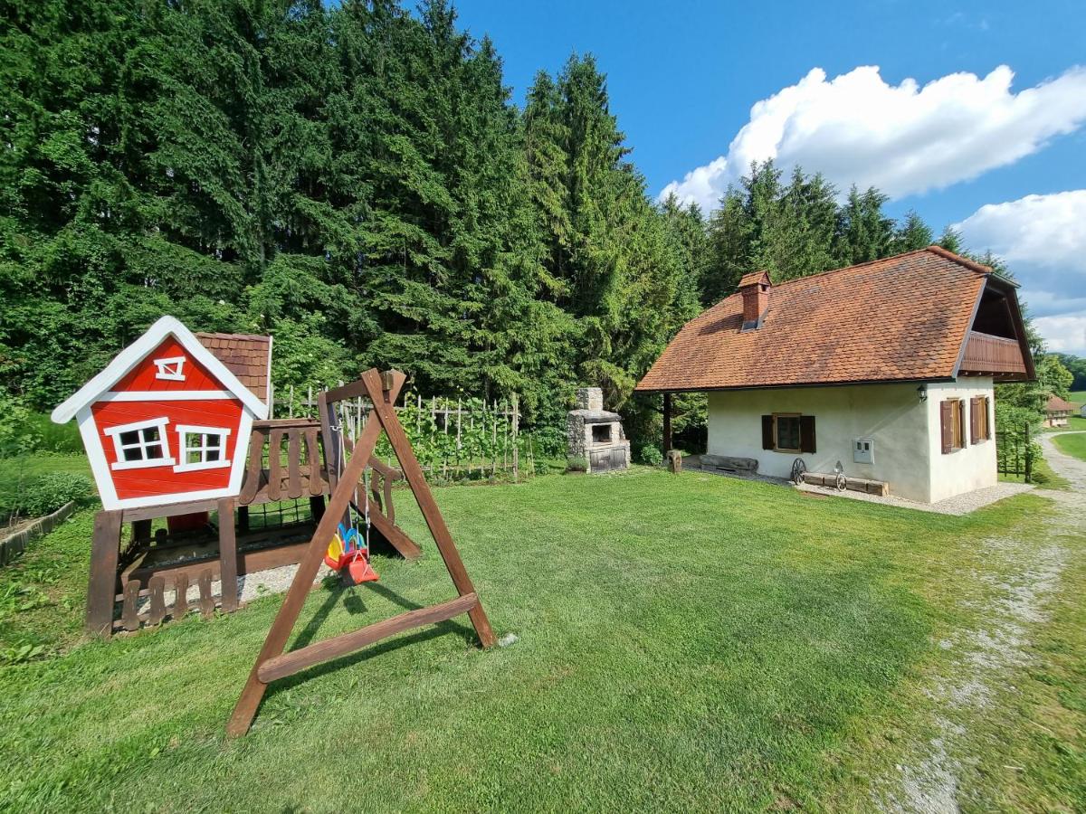 Holiday house apartment Voukov mlin - Housity
