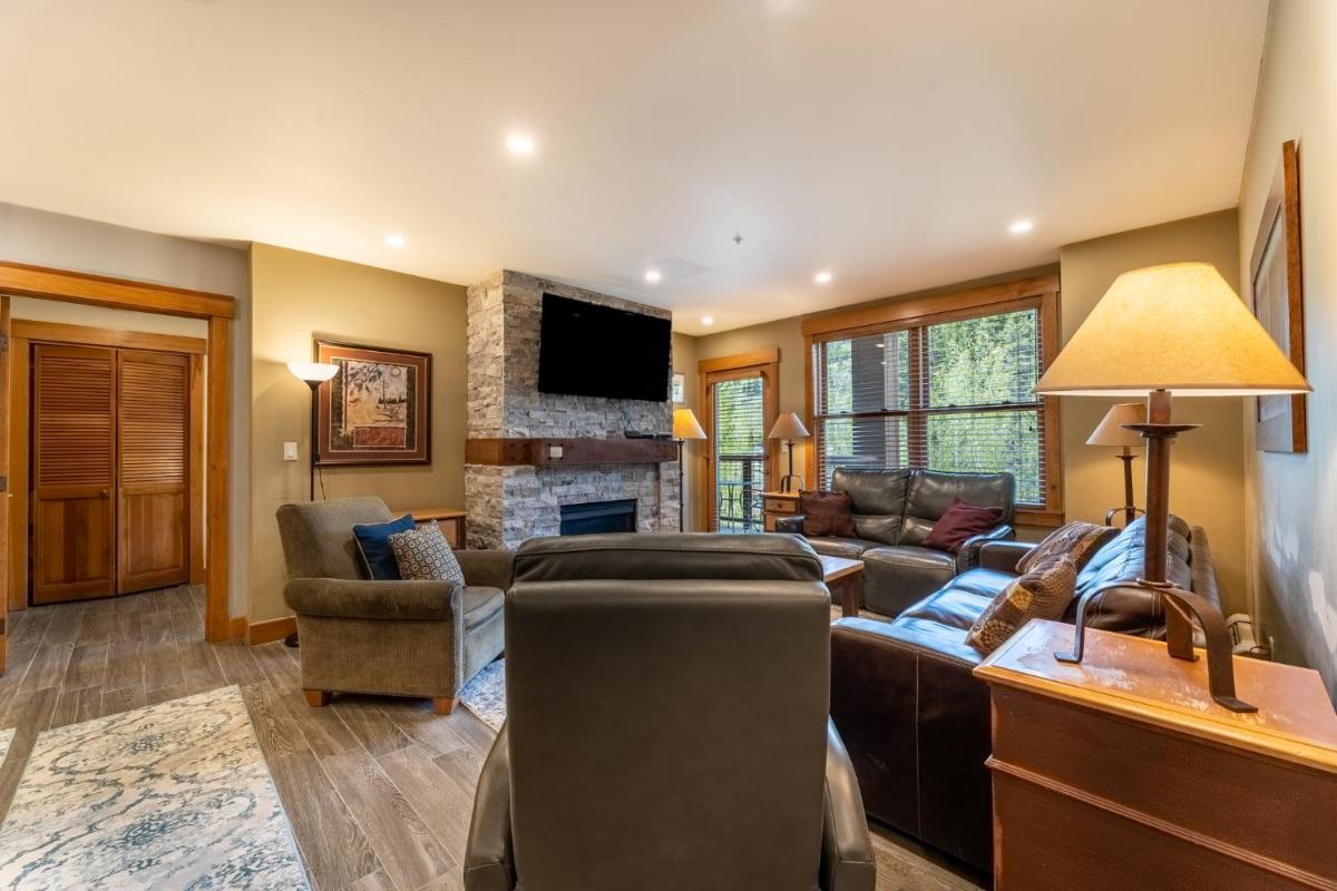 Springs by Summit County Mountain Retreats - Housity
