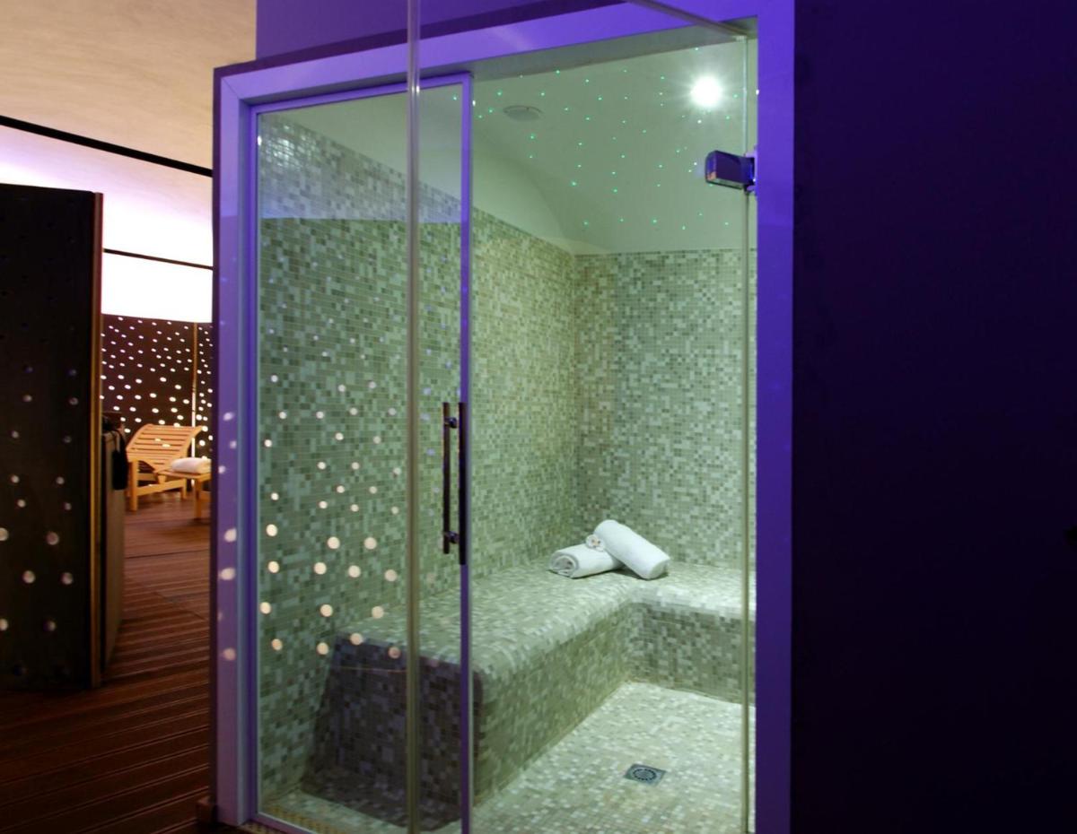 Grand Hotel Piazza Borsa - Housity
