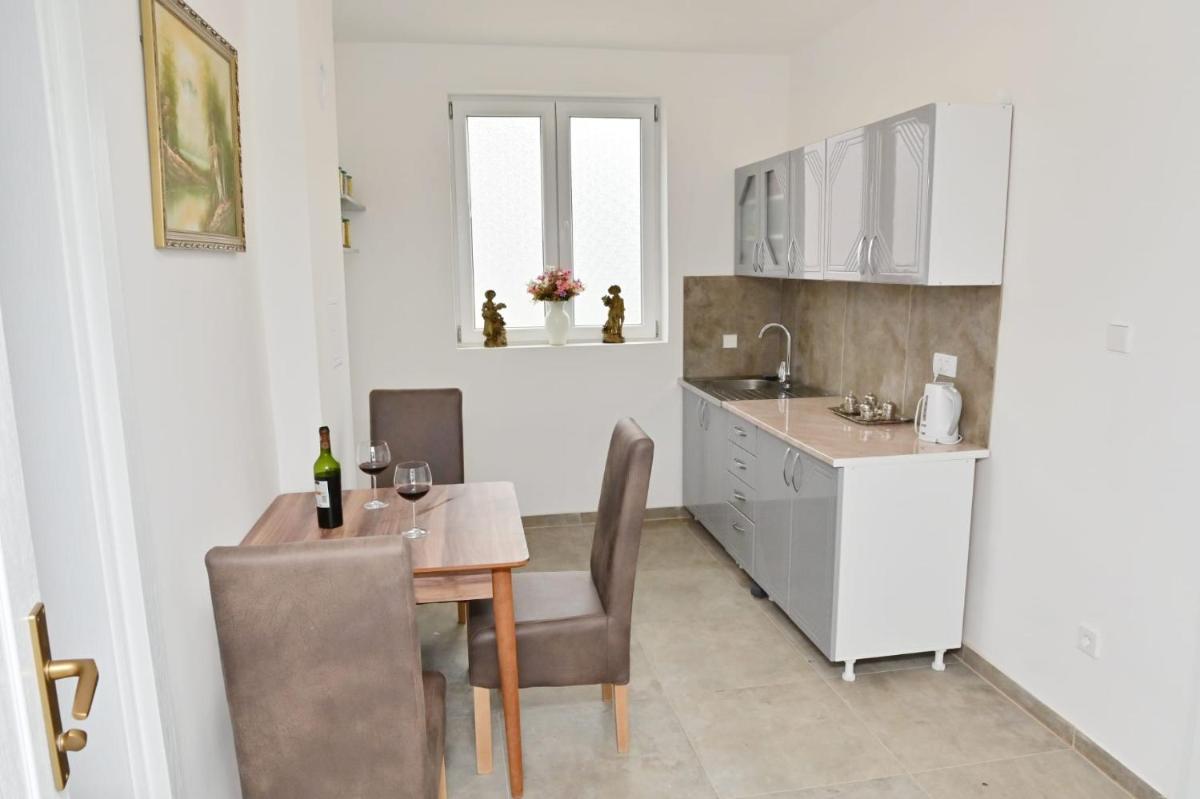 Apartmani Homoljsko Jutro ☆☆☆☆ Apartments Homolje Morning ☆☆☆☆ - Housity