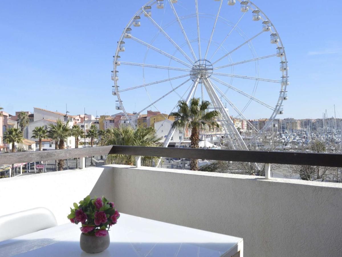 Studio cabine avec terrasse, vue port, 4 couchages, Cap d'Agde - FR-1-249-346 - Housity
