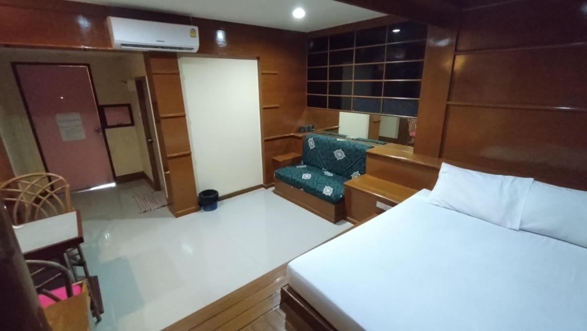 MP Inn - Housity
