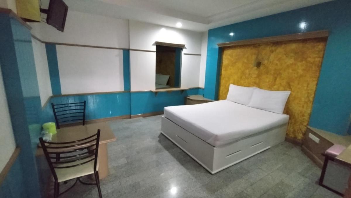 MP Inn - Housity