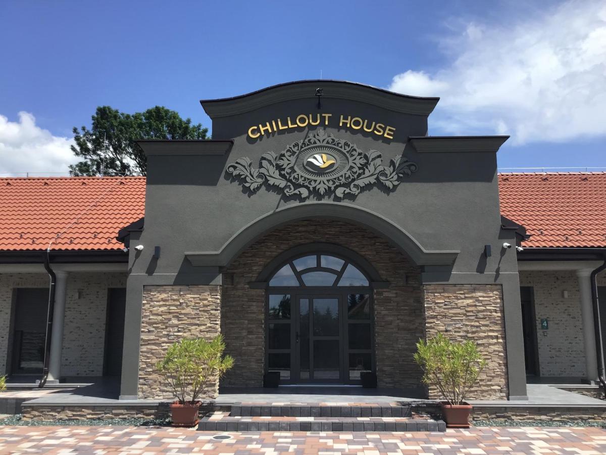 Chillout House - Housity