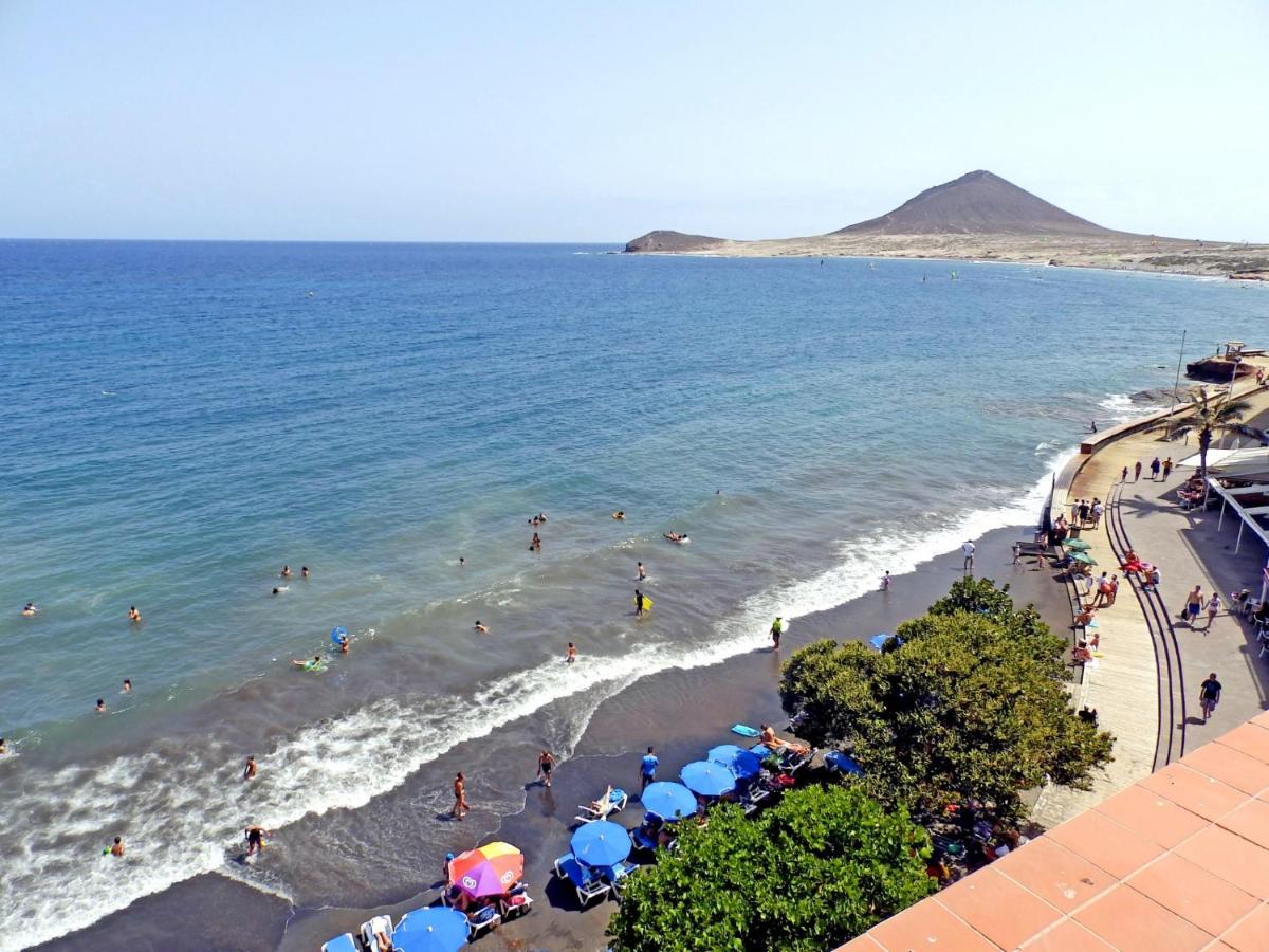 Apartamentos Medano - Atico Playa - Housity