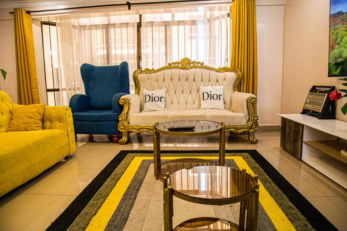 Pure Luxury 3 bedroom apartment in Nakuru CBD - Housity