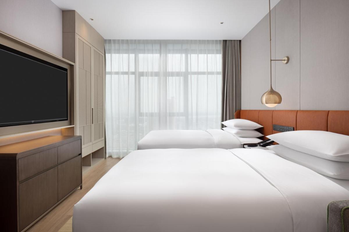 Home2 Suites By Hilton Foshan Jiujiang - Housity