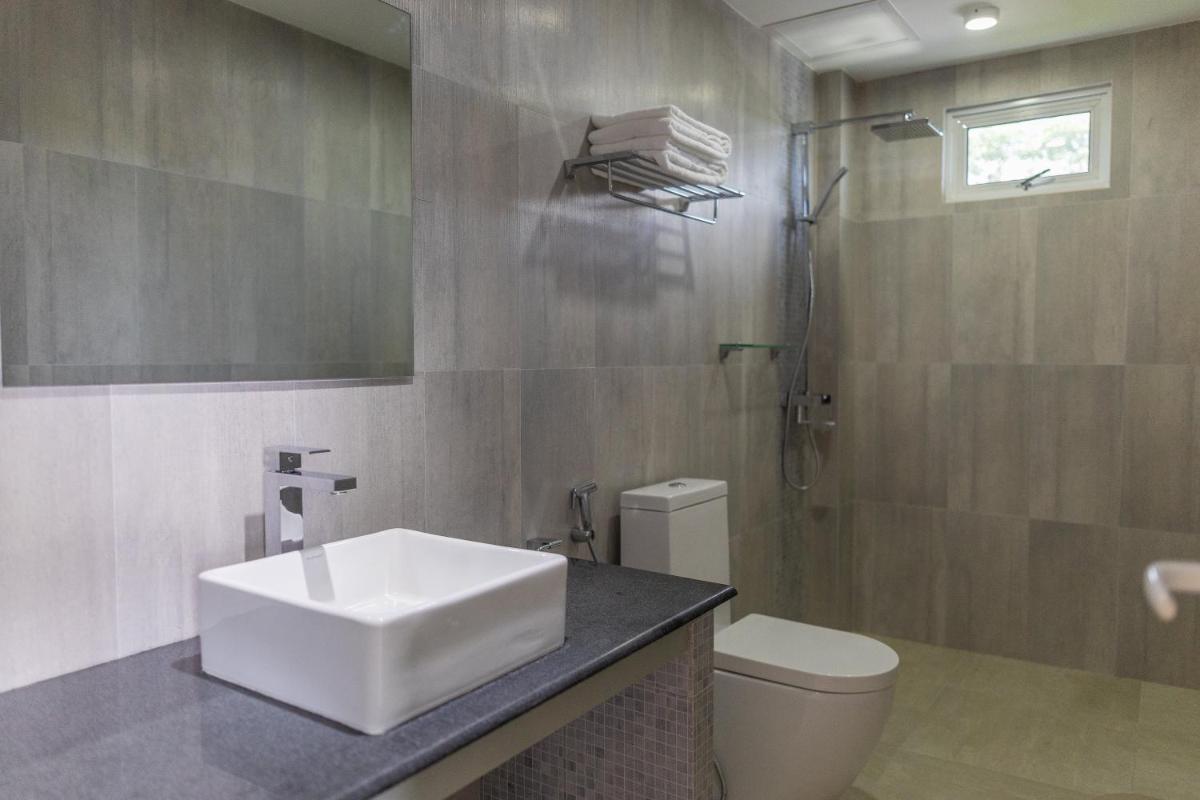 Surf House by Konalle - Housity