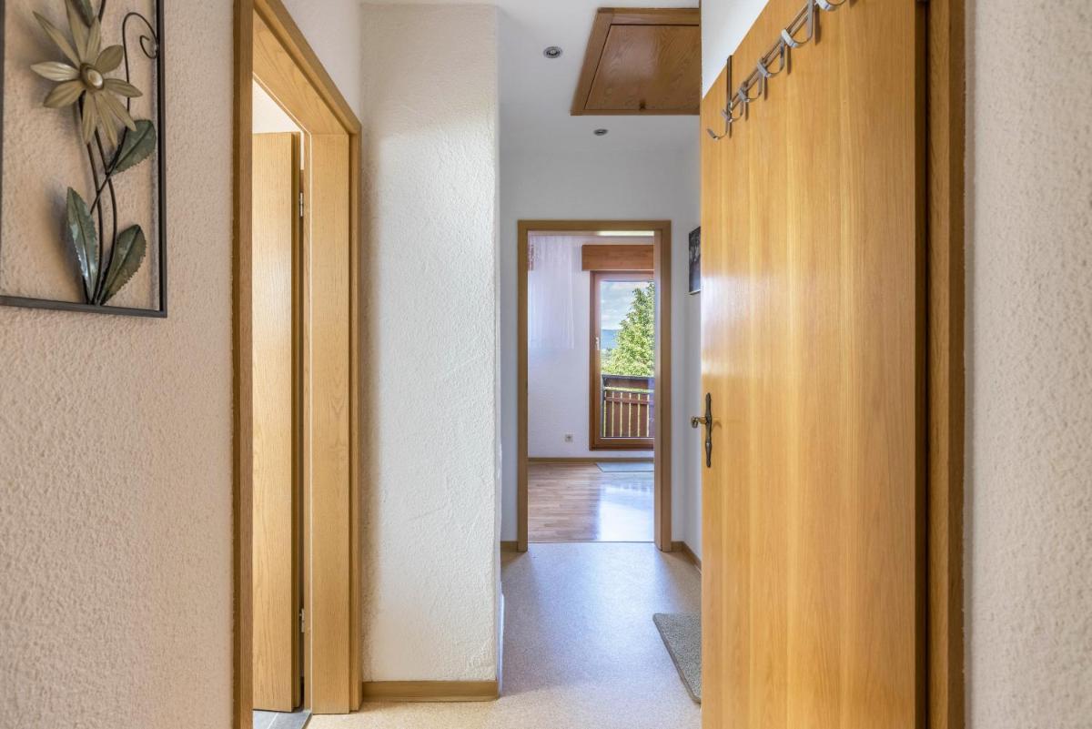 Ferienwohnung Haus am Wald - Housity