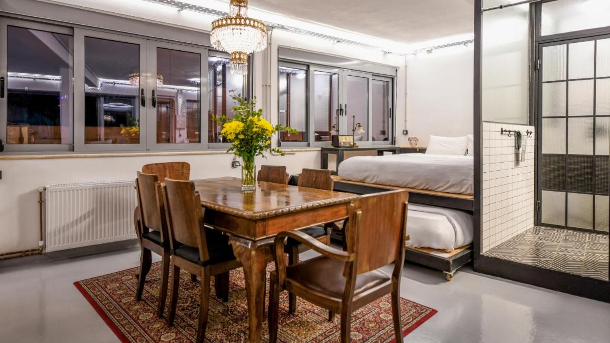 Monastiraki #WallsFree Experience- Unspoiled Athens Apartments - Housity