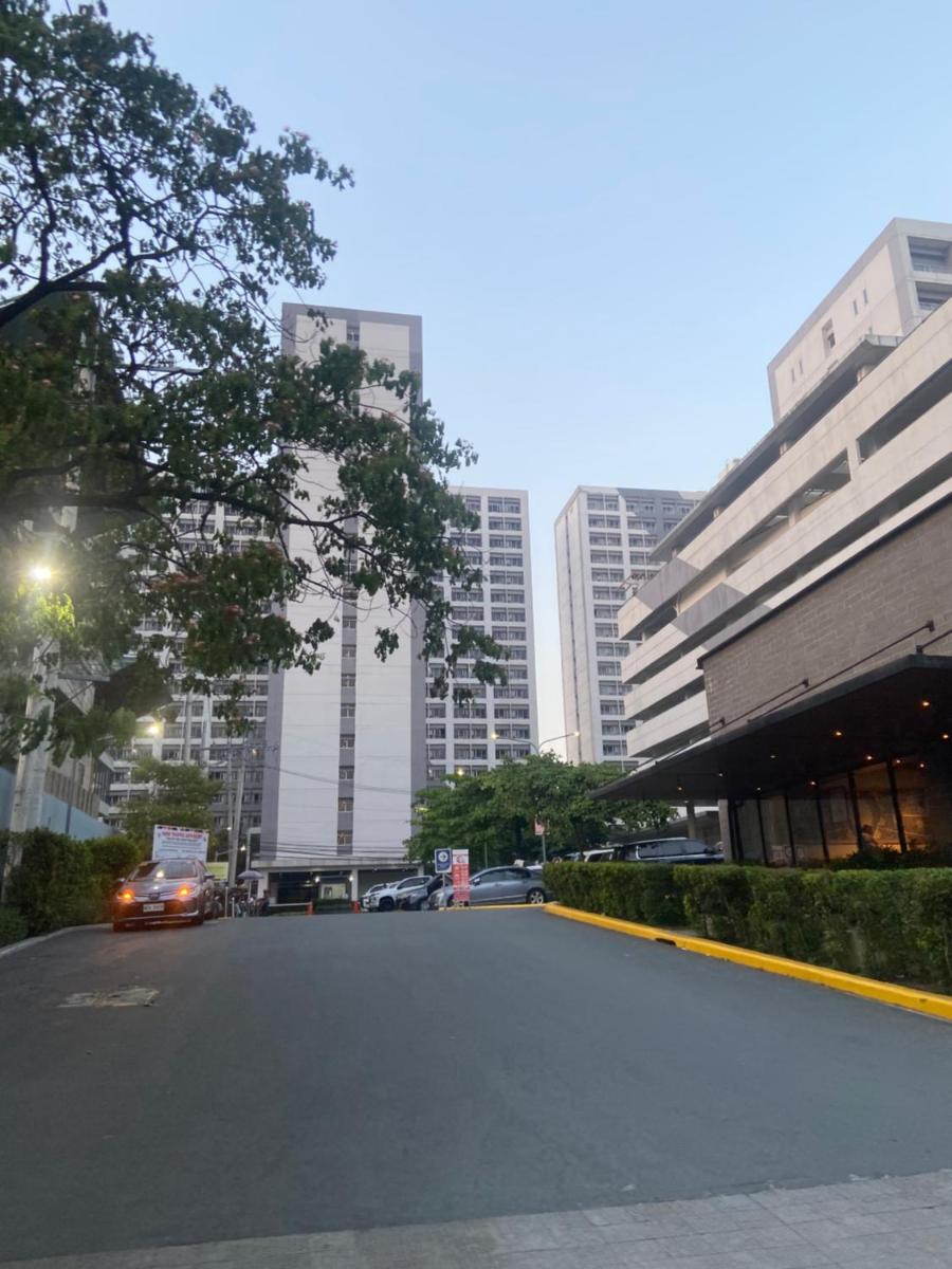 Chill Staycation at Grace Residences - Housity