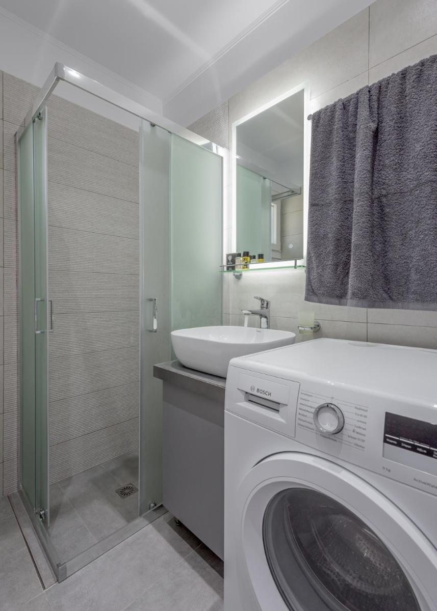 Milos Bay View - Housity