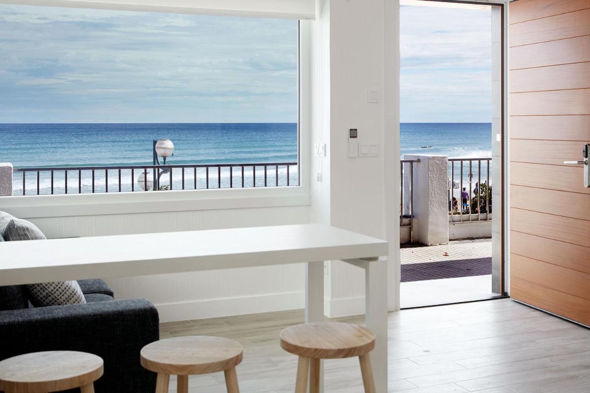 Suitetrails - Apartamentos Egona Zarautz sobre el mar