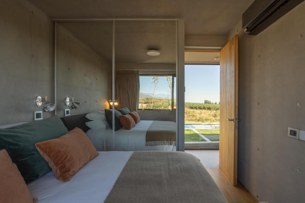 Casa de Uco Vineyards and Wine Resort - Housity