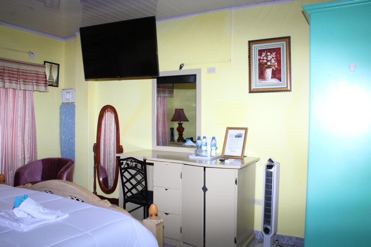 PG Quality Inn - Housity