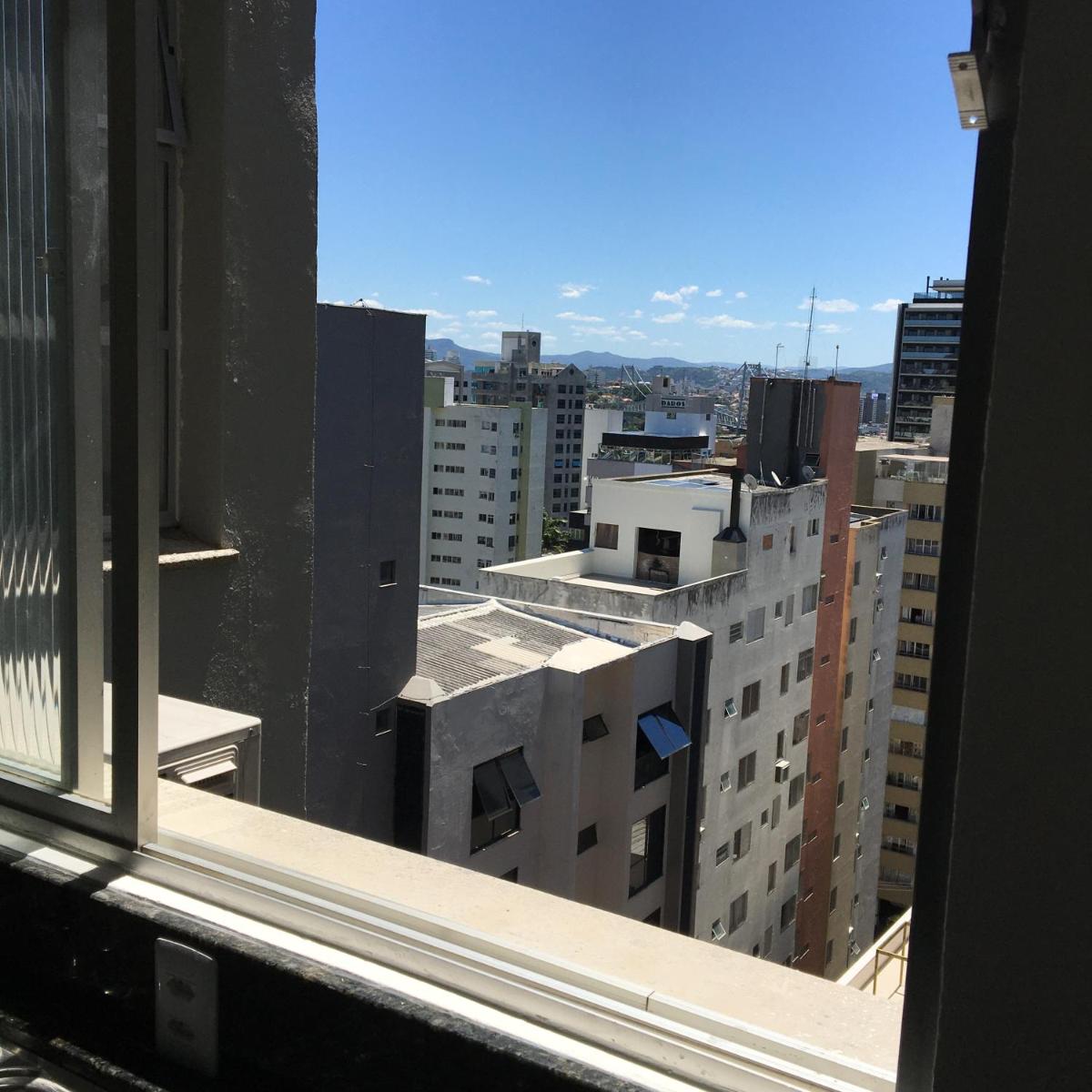 Próximo dos melhores hotéis do centro, 2 quartos, portaria 24h - Housity